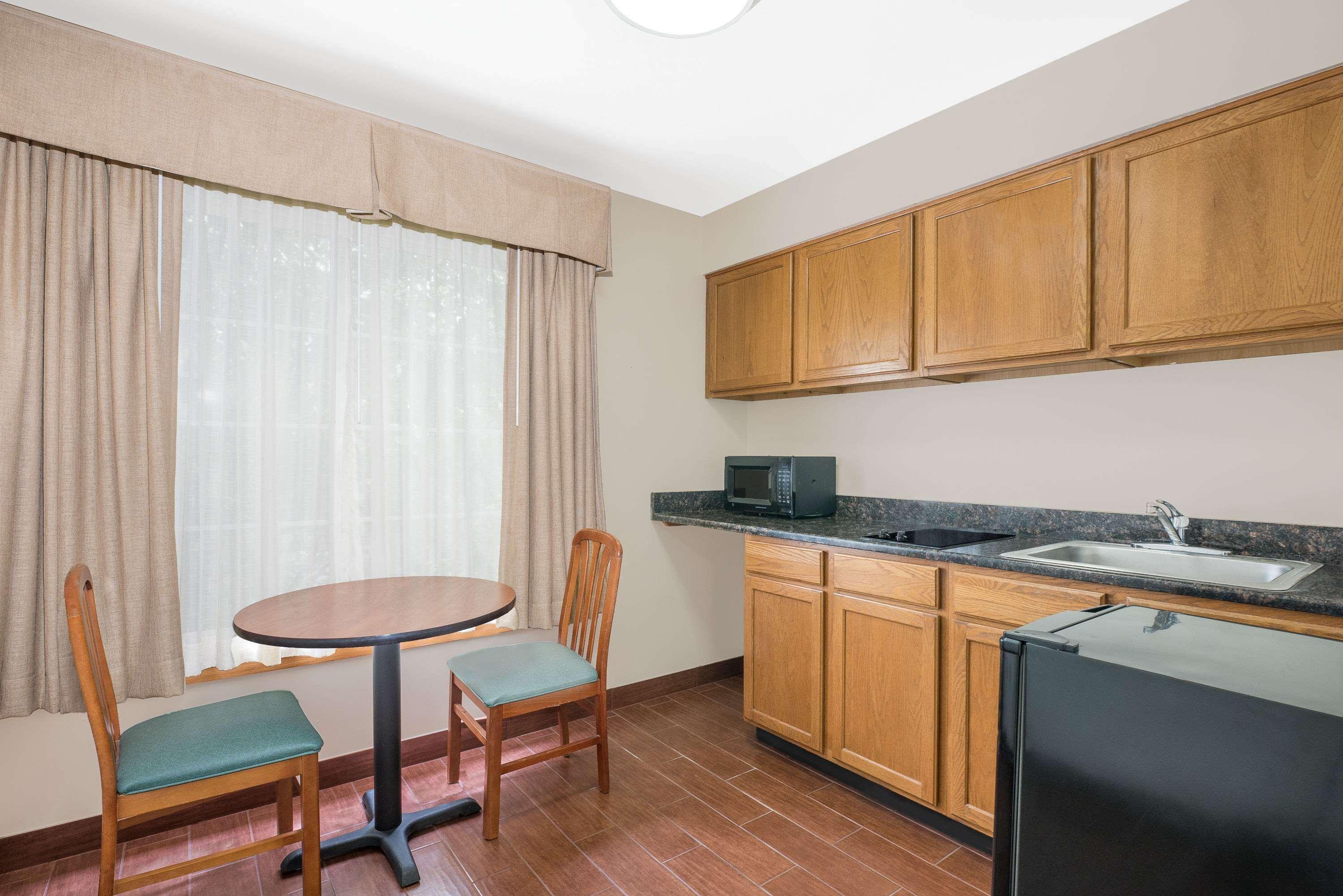 Hawthorn Suites By Wyndham Allentown-Fogelsville Екстериор снимка